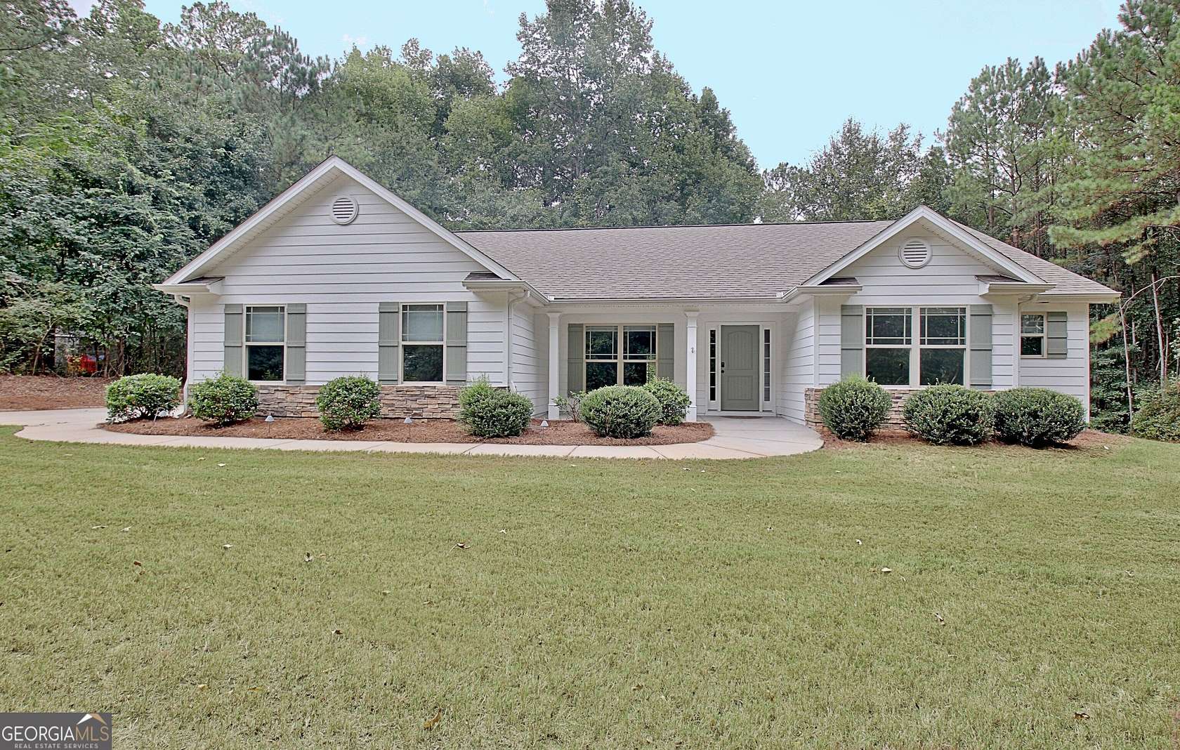 2 Acres of Land with Home for Sale in Senoia, Georgia