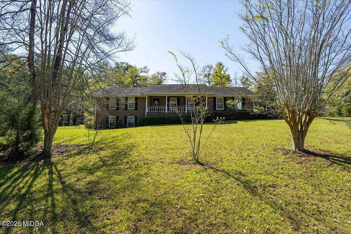 10.8 Acres of Land with Home for Sale in Forsyth, Georgia