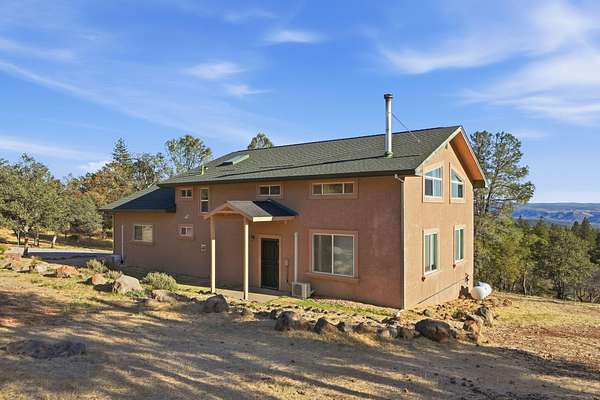 10 Acres of Land with Home for Sale in Shingletown, California