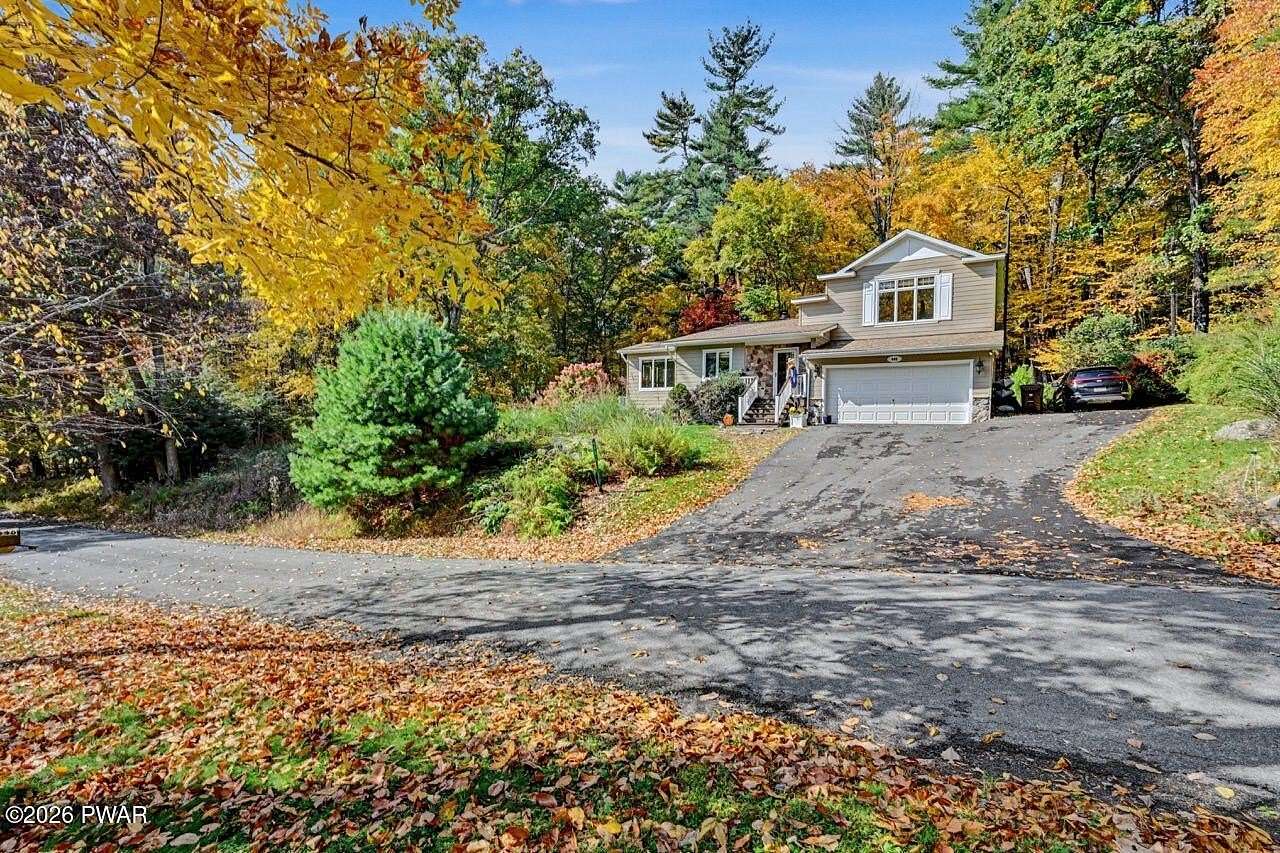 3.6 Acres of Land with Home for Sale in Hawley, Pennsylvania