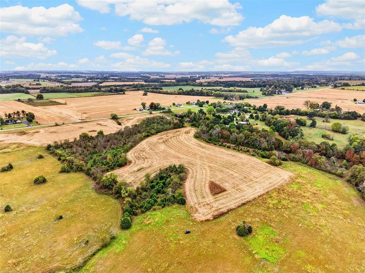 16.1 Acres of Recreational Land for Sale in Russellville, Kentucky