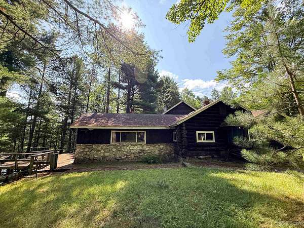 10.5 Acres of Recreational Land with Home for Sale in Ishpeming, Michigan