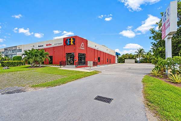 1.9 Acres of Improved Commercial Land for Lease in Doral, Florida