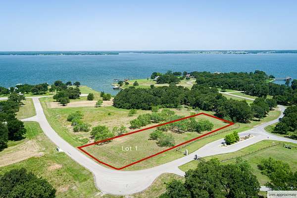 1.15 Acres of Residential Land for Sale in Streetman, Texas