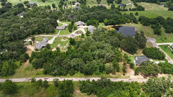 1.14 Acres of Residential Land for Sale in Sulphur Springs, Texas