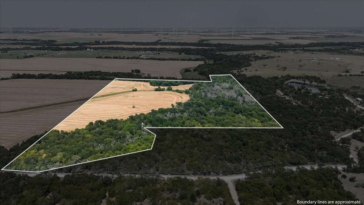 40 Acres of Land for Sale in Bynum, Texas