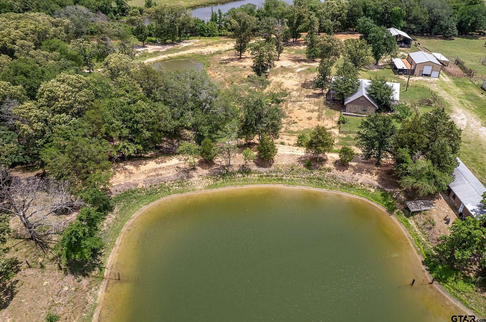 17 Acres of Recreational Land with Home for Sale in Athens, Texas