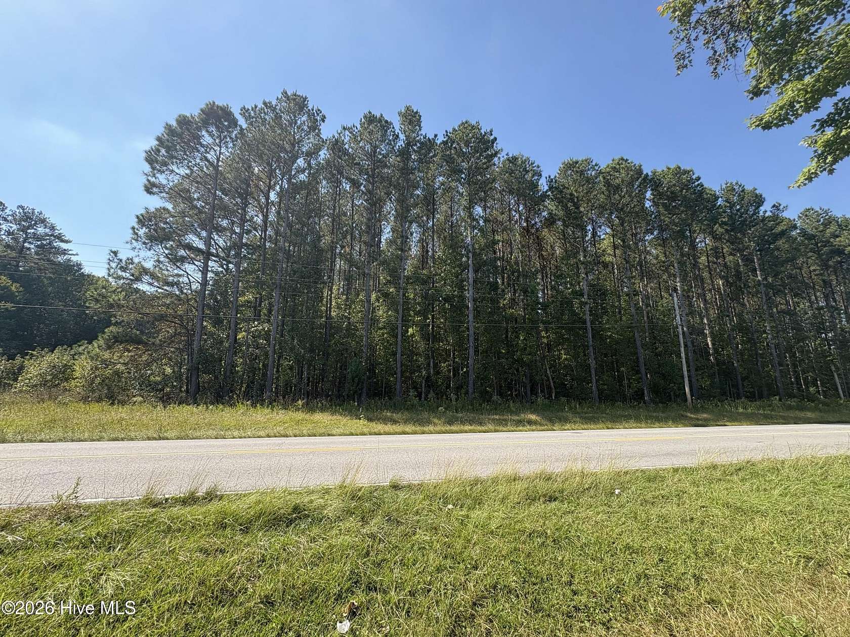 1 Acre of Residential Land for Sale in Winterville, North Carolina