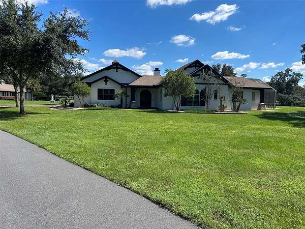 15 Acres of Land with Home for Lease in Ocala, Florida