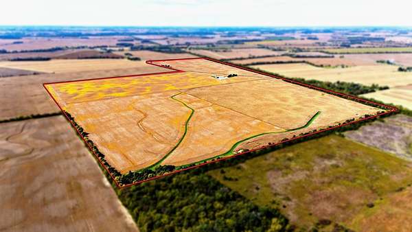365 Acres of Agricultural & Residential Land for Sale in Circleville, Ohio