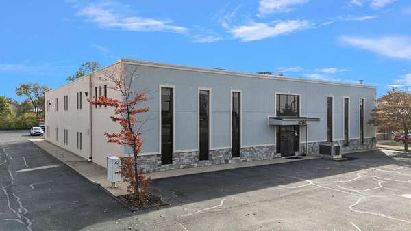 1.9 Acres of Improved Commercial Land for Lease in Sterling Heights, Michigan