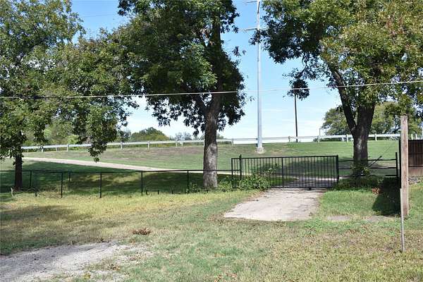 3.47 Acres of Land for Sale in Dallas, Texas