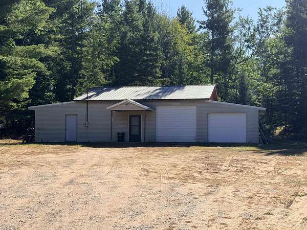 0.39 Acres of Mixed-Use Land for Sale in Marquette, Michigan
