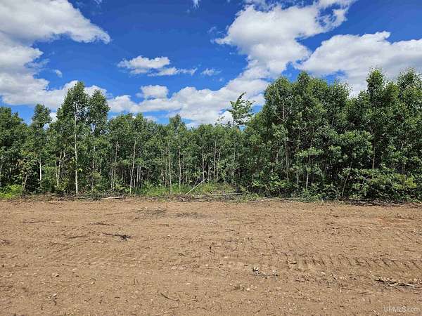 5.5 Acres of Residential Land for Sale in Ishpeming, Michigan