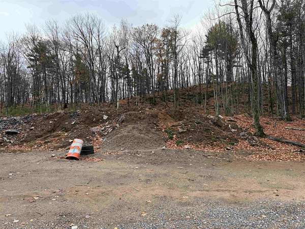 0.28 Acres of Residential Land for Sale in Negaunee, Michigan