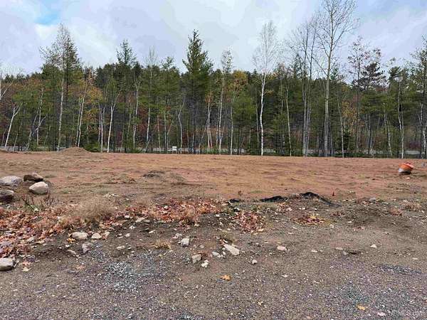 0.31 Acres of Residential Land for Sale in Negaunee, Michigan