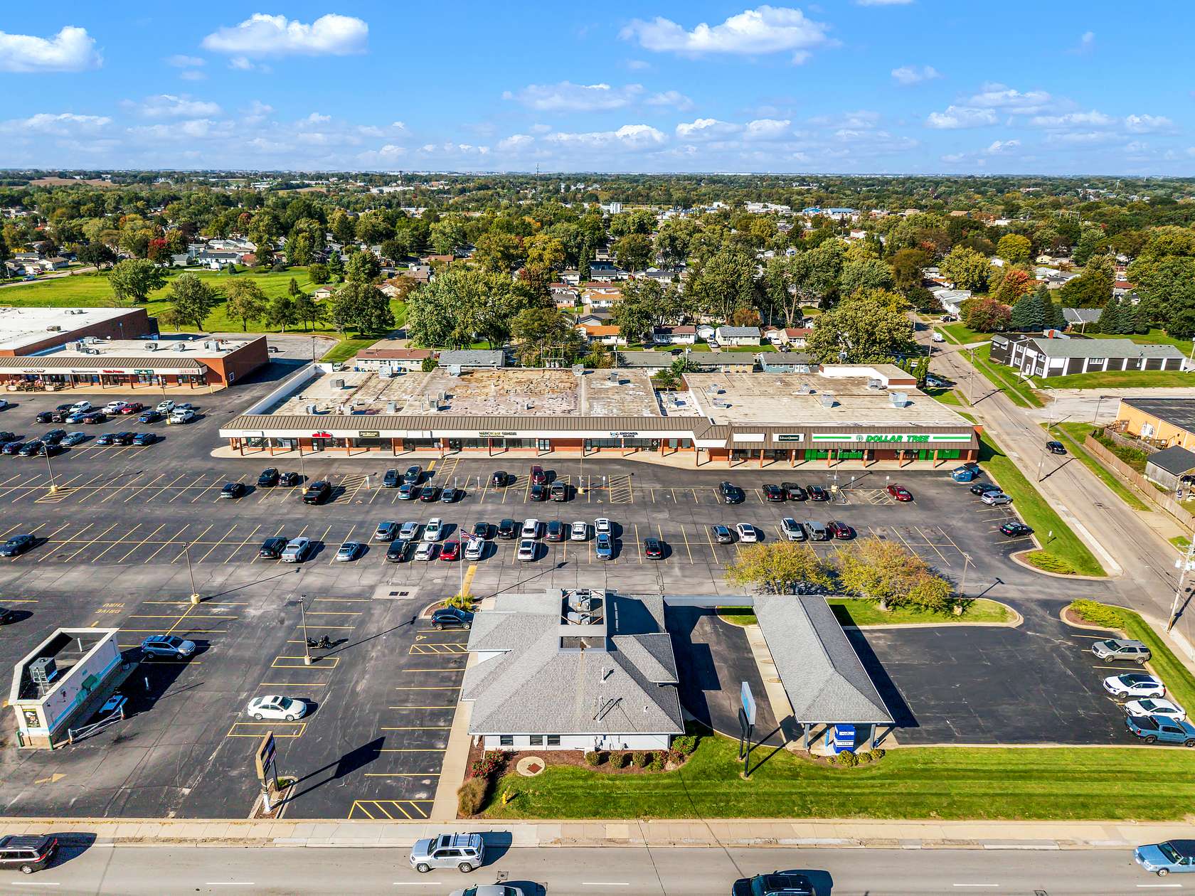 6.15 Acres of Commercial Land for Lease in Davenport, Iowa