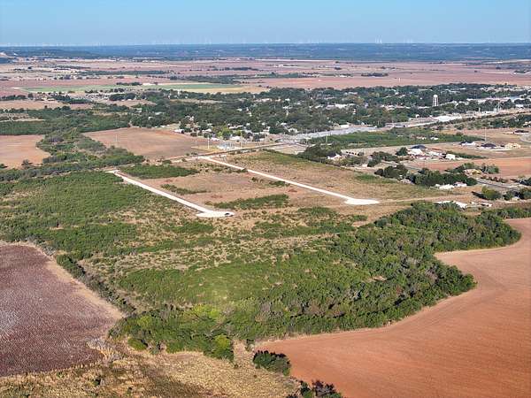 10 Acres of Recreational & Residential Land for Sale in Tuscola, Texas