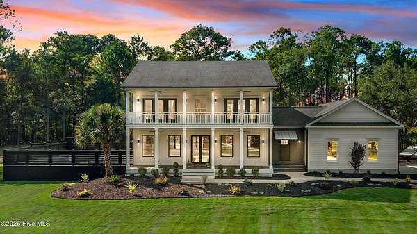 8 Acres of Land with Home for Sale in Hampstead, North Carolina
