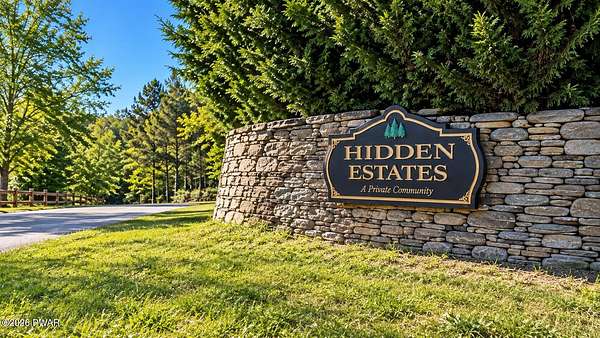 2.23 Acres of Residential Land for Sale in Hawley, Pennsylvania