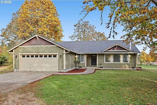 3.53 Acres of Land with Home for Sale in Springfield, Oregon