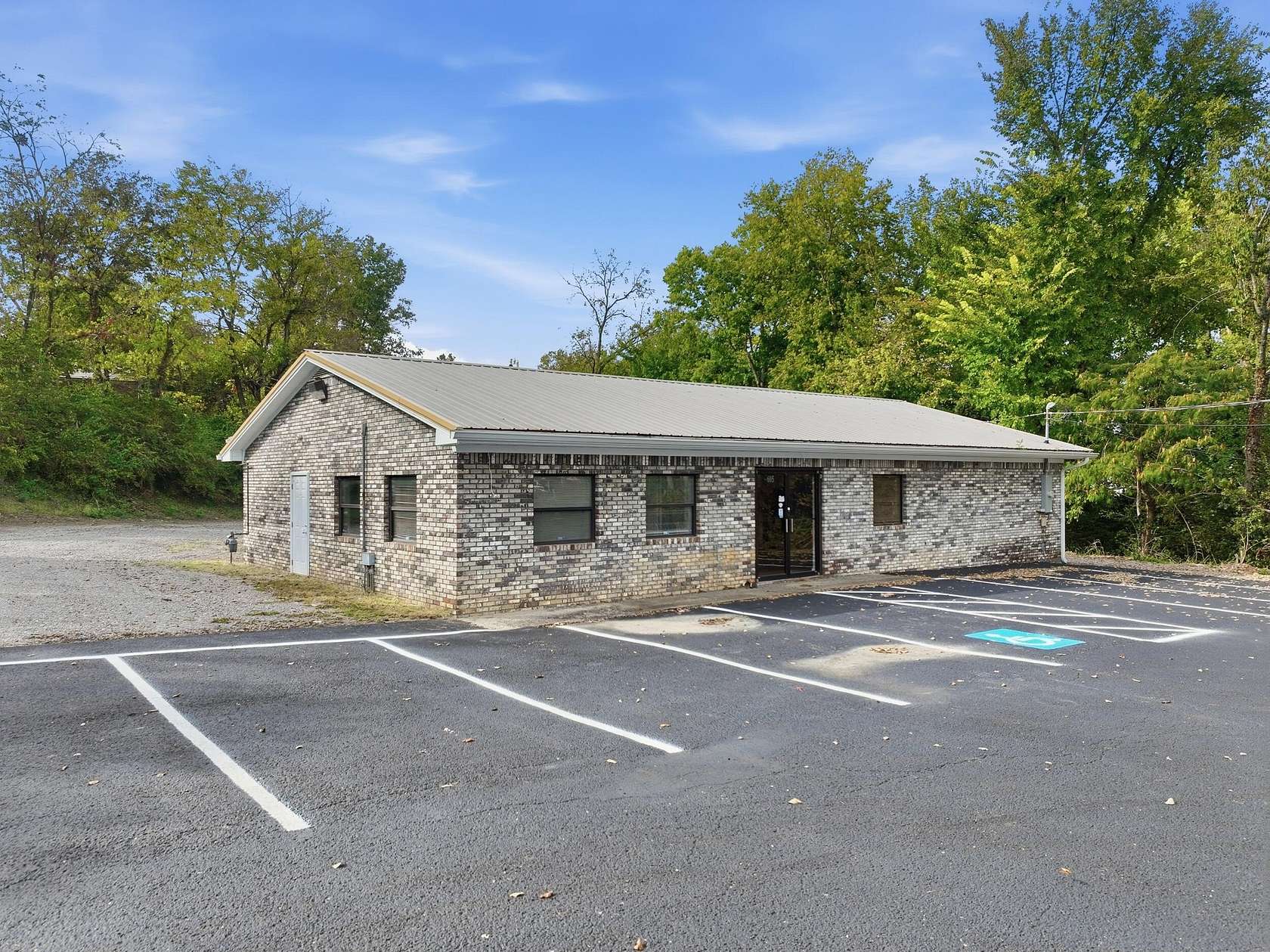 1.52 Acres of Improved Commercial Land for Sale in Danville, Kentucky