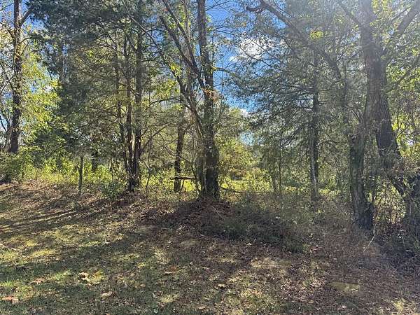 0.5 Acres of Land for Sale in Tompkinsville, Kentucky
