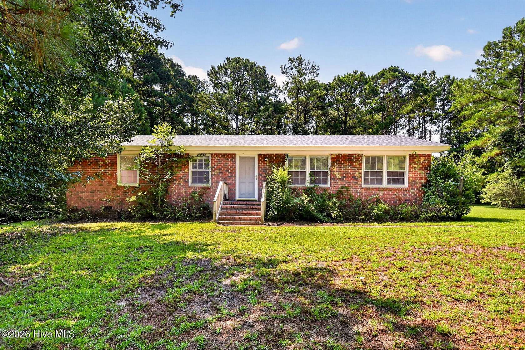 1.87 Acres of Land with Home for Sale in Wilmington, North Carolina