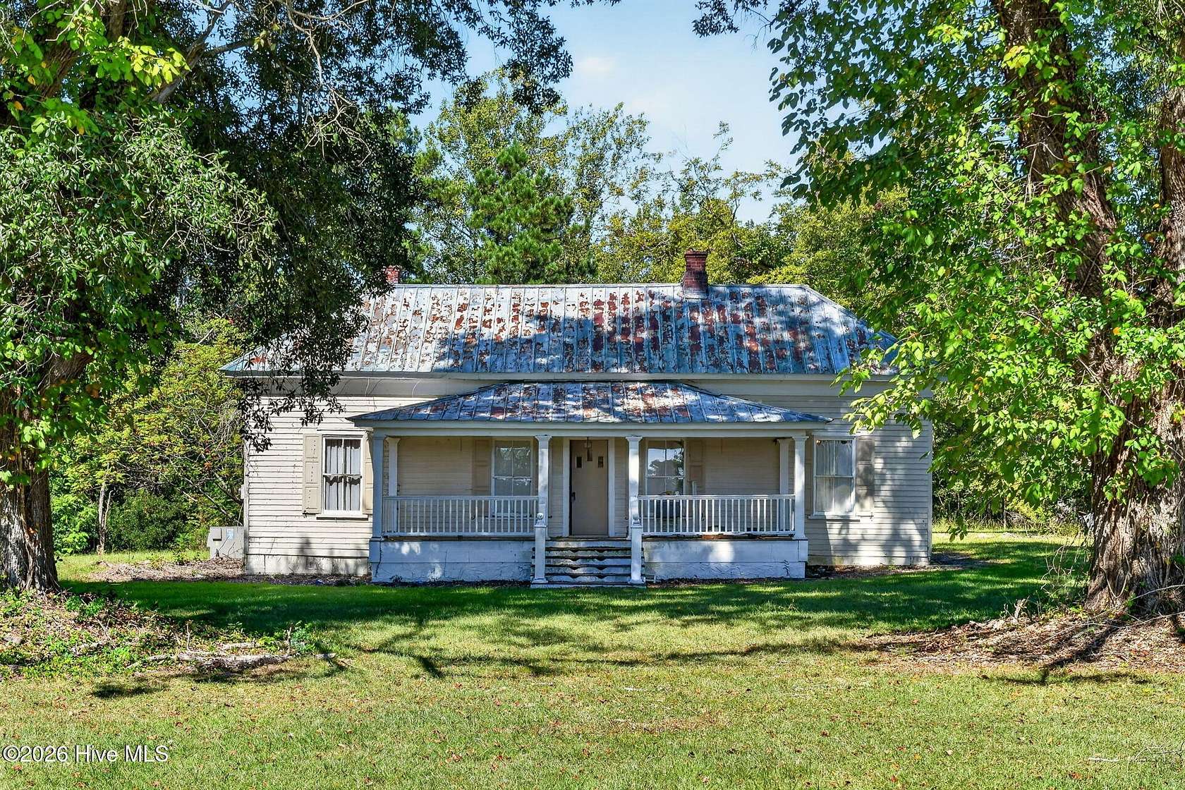 11.9 Acres of Recreational Land with Home for Sale in Bladenboro, North Carolina