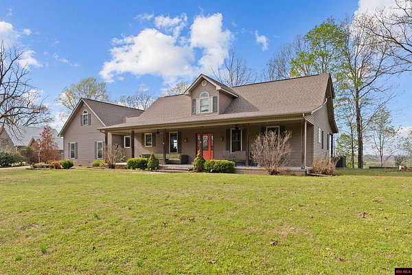 3.19 Acres of Land with Home for Sale in Flippin, Arkansas