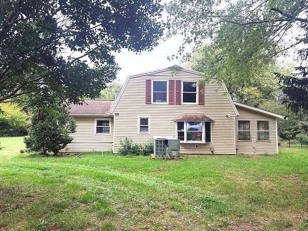 3 Acres of Land with Home for Sale in Belle Haven, Virginia