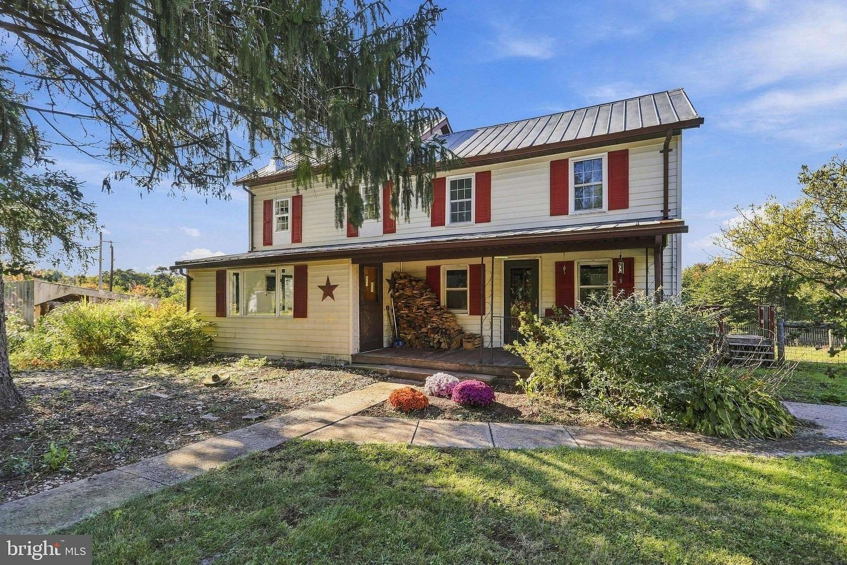 26.4 Acres of Recreational Land with Home for Sale in Hancock, Maryland