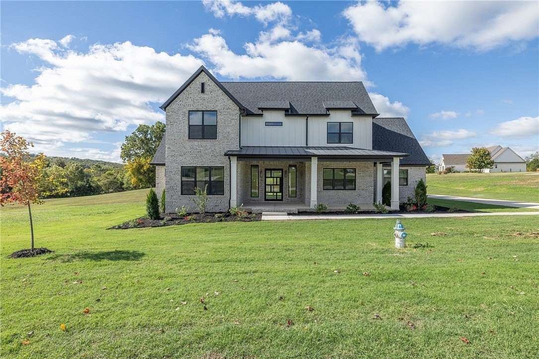 2.27 Acres of Land with Home for Sale in Goshen, Arkansas