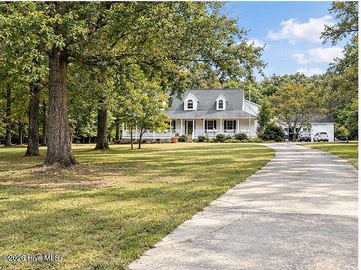 5 Acres of Land with Home for Sale in Laurinburg, North Carolina