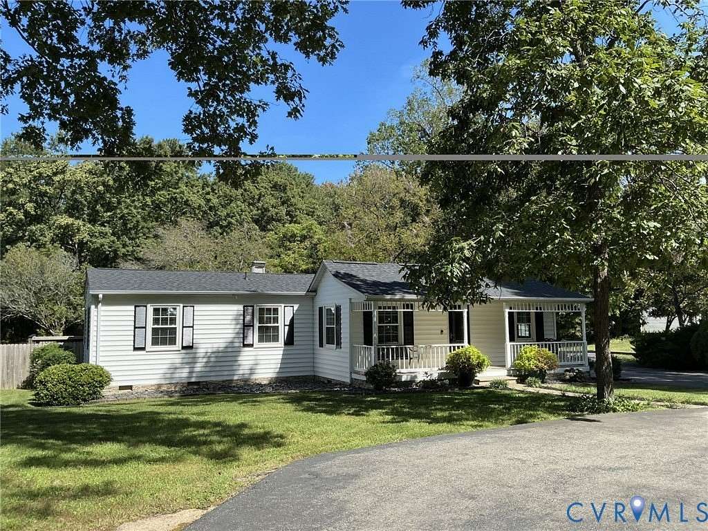 4.35 Acres of Land with Home for Sale in Richmond, Virginia