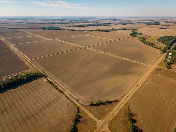 360 Acres of Agricultural Land for Sale in Tunica, Mississippi