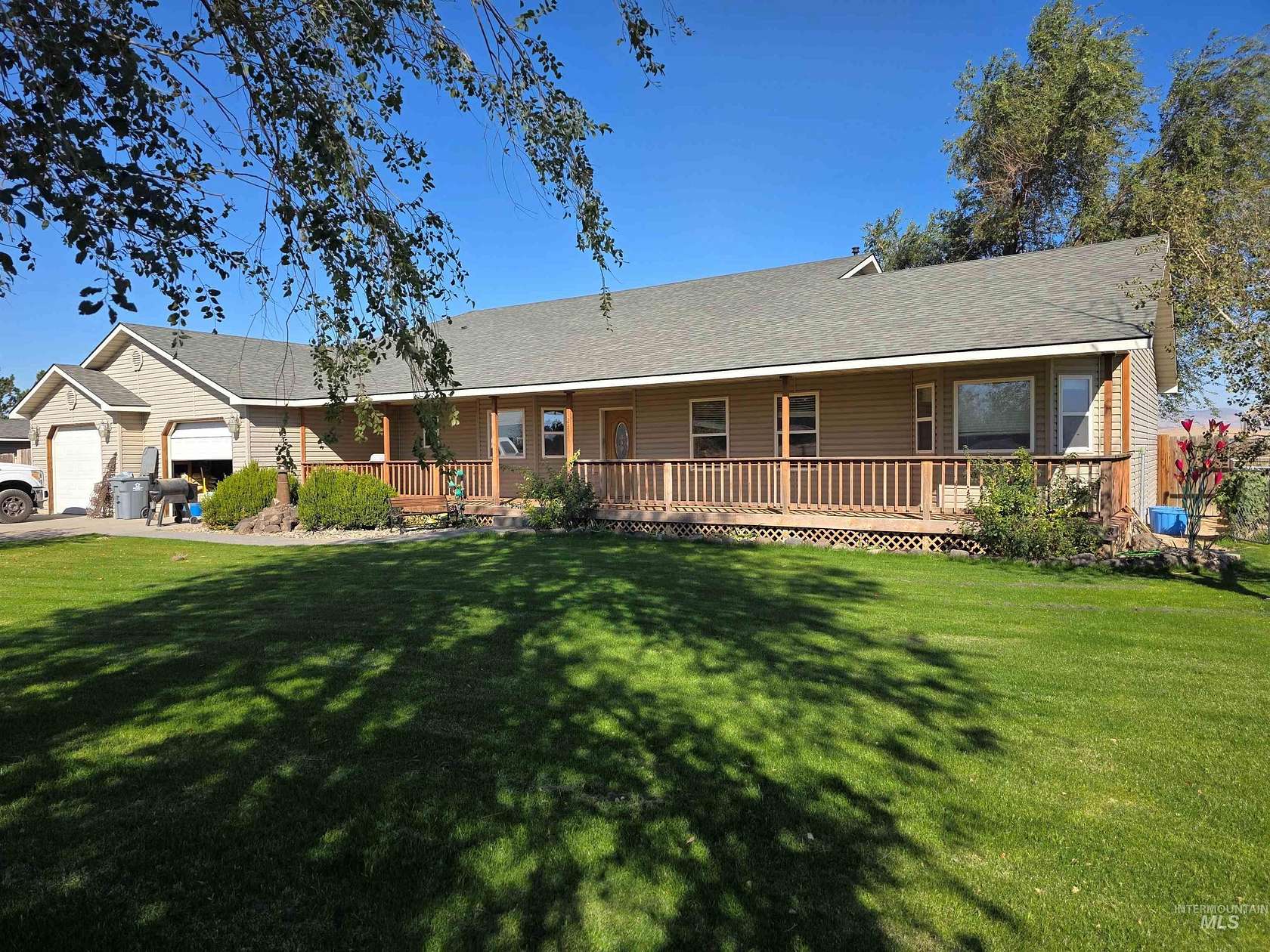 4.74 Acres of Land with Home for Sale in Mountain Home, Idaho