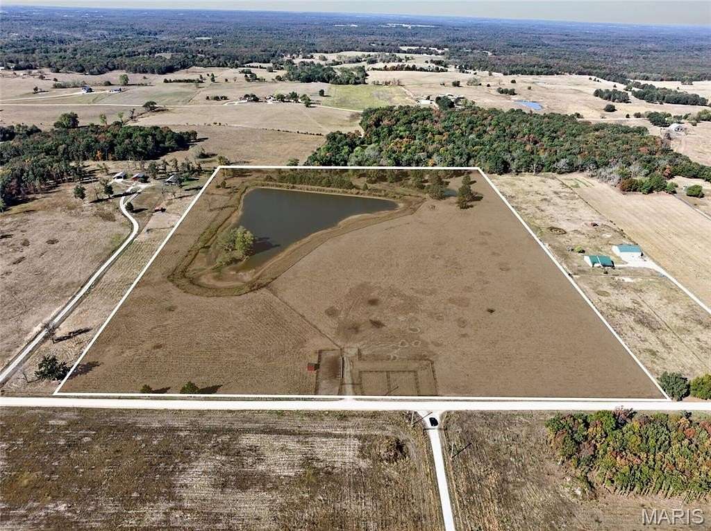 30.6 Acres of Land for Sale in Lebanon, Missouri