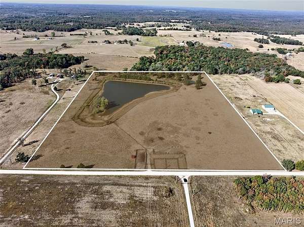 30.6 Acres of Land for Sale in Lebanon, Missouri