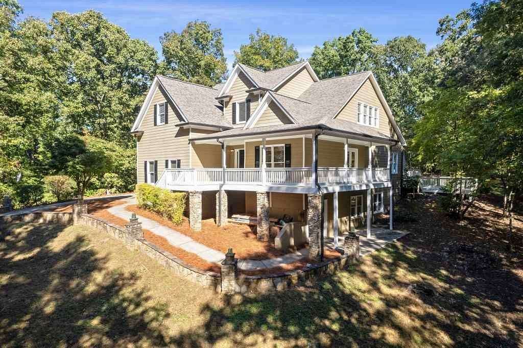 1.64 Acres of Land with Home for Sale in Dawsonville, Georgia