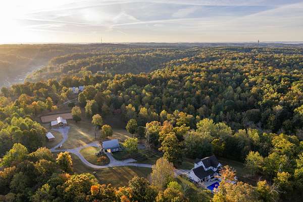 48.6 Acres of Land with Home for Sale in Columbia, Tennessee