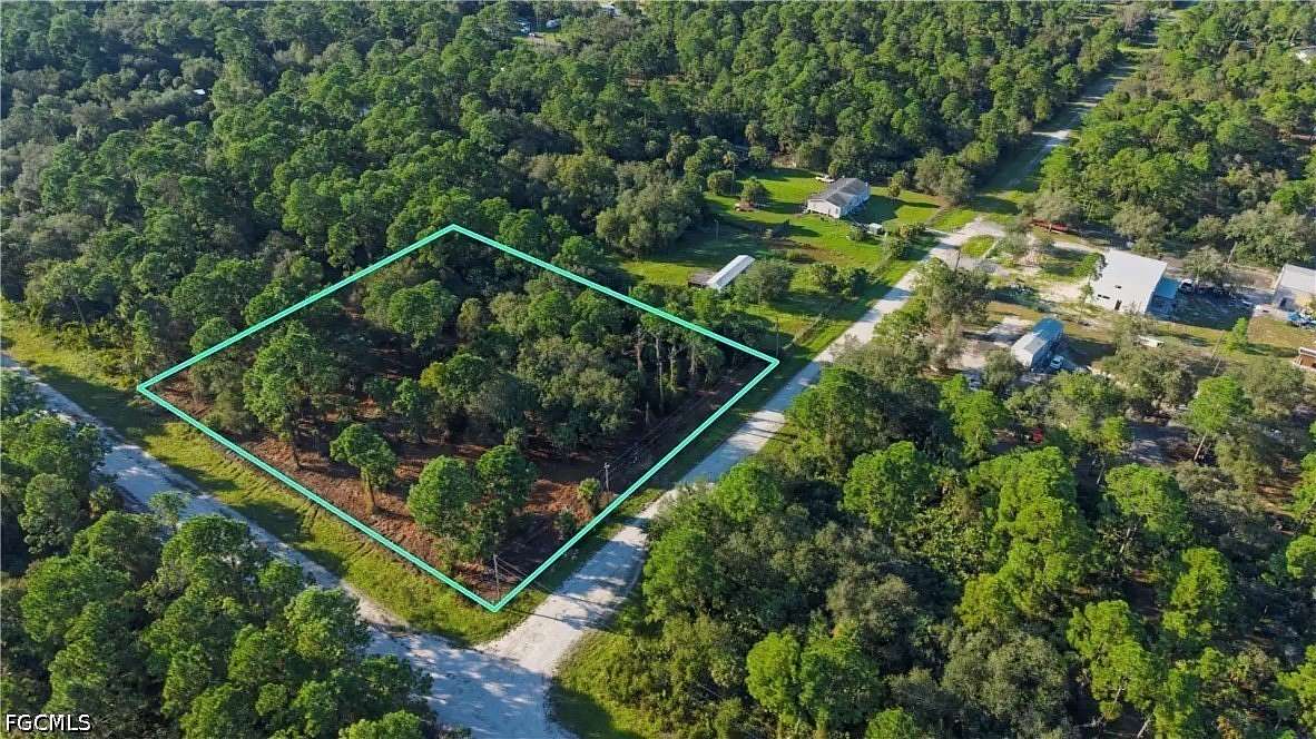 2.5 Acres of Residential Land for Sale in Clewiston, Florida