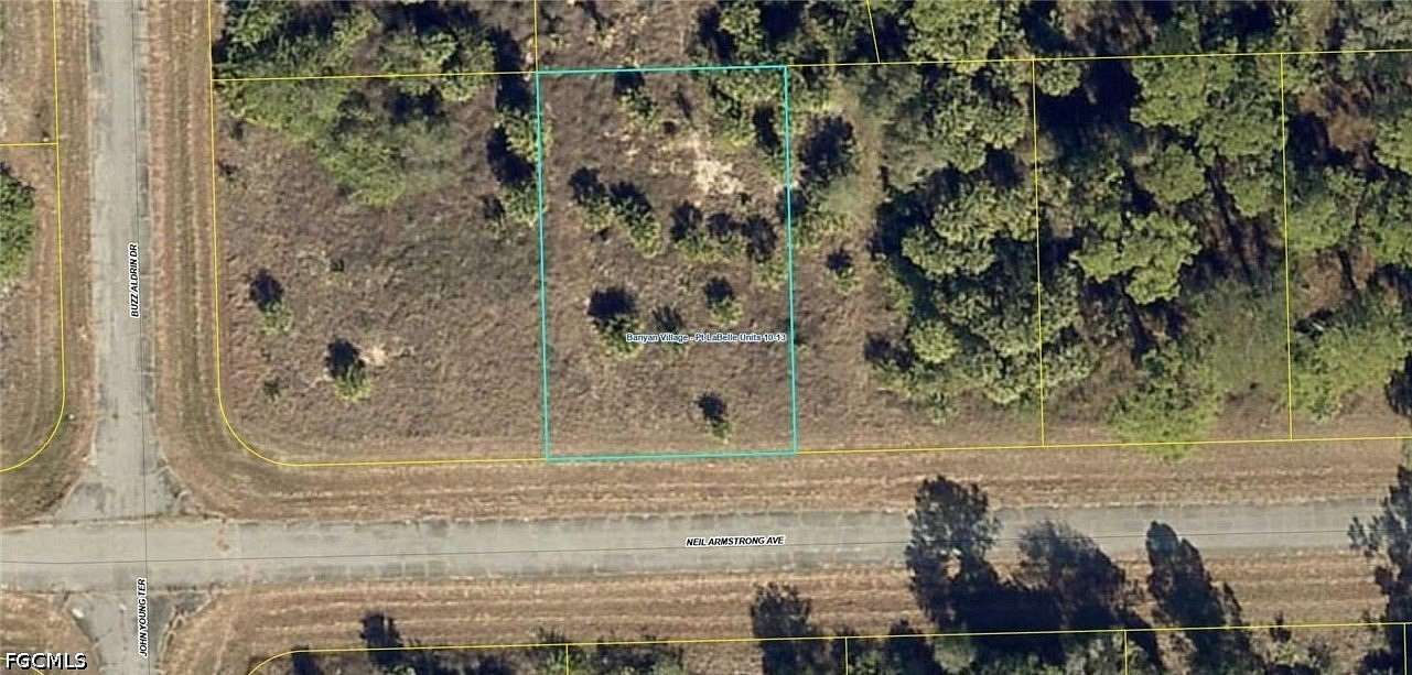 0.23 Acres of Residential Land for Sale in LaBelle, Florida