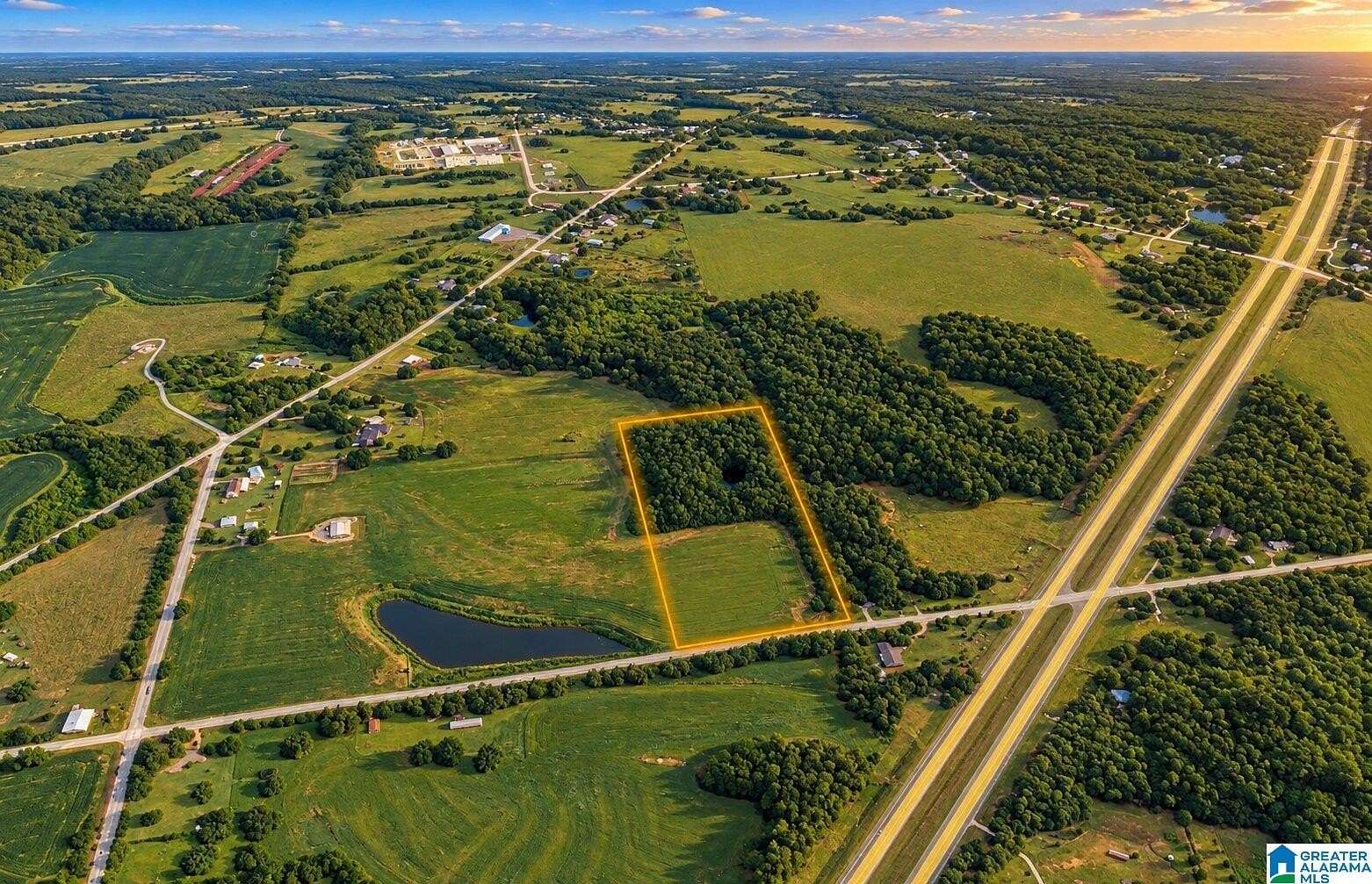 6.29 Acres of Residential Land for Sale in Spruce Pine, Alabama