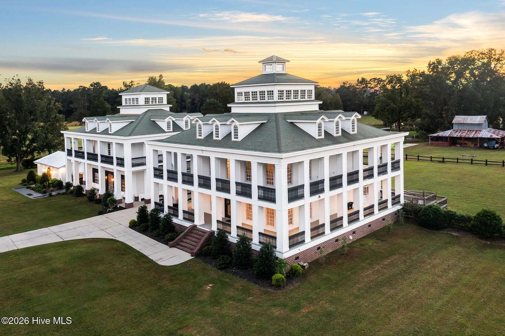 10 Acres of Land with Home for Sale in Whiteville, North Carolina