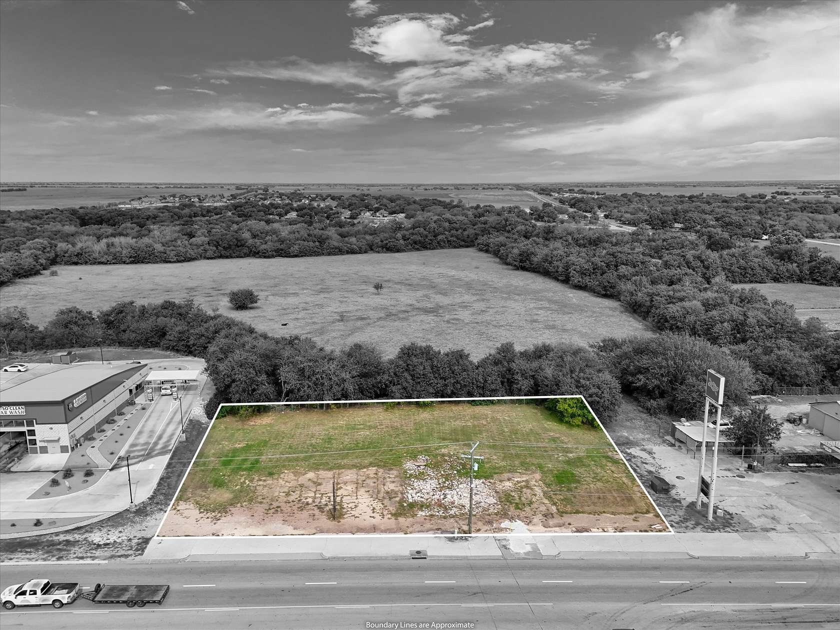 0.86 Acres of Commercial Land for Sale in McGregor, Texas