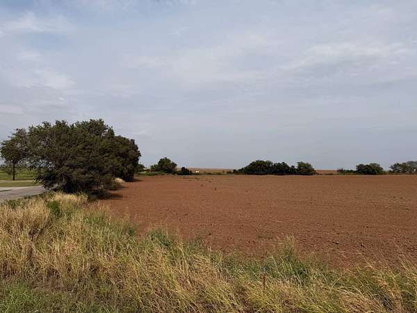 160 Acres of Land for Auction in Waukomis, Oklahoma