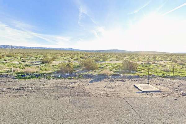 4.58 Acres of Mixed-Use Land for Sale in Cathedral City, California