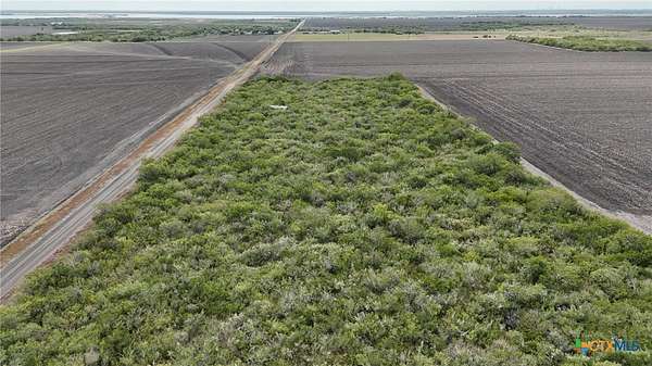 5 Acres of Residential Land for Sale in Bayside, Texas