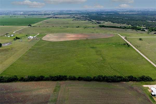 44 Acres of Recreational & Residential Land for Sale in Bartlett, Texas